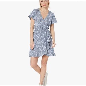 Blue with white flowers ruffle dress